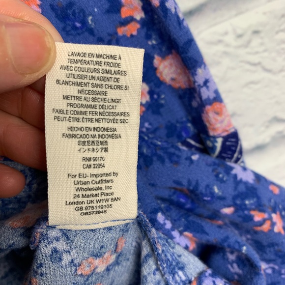 FP Free People Wildflower Fields Henley Tunic Blue Floral Top Boho Prairie XS - Picture 10 of 13